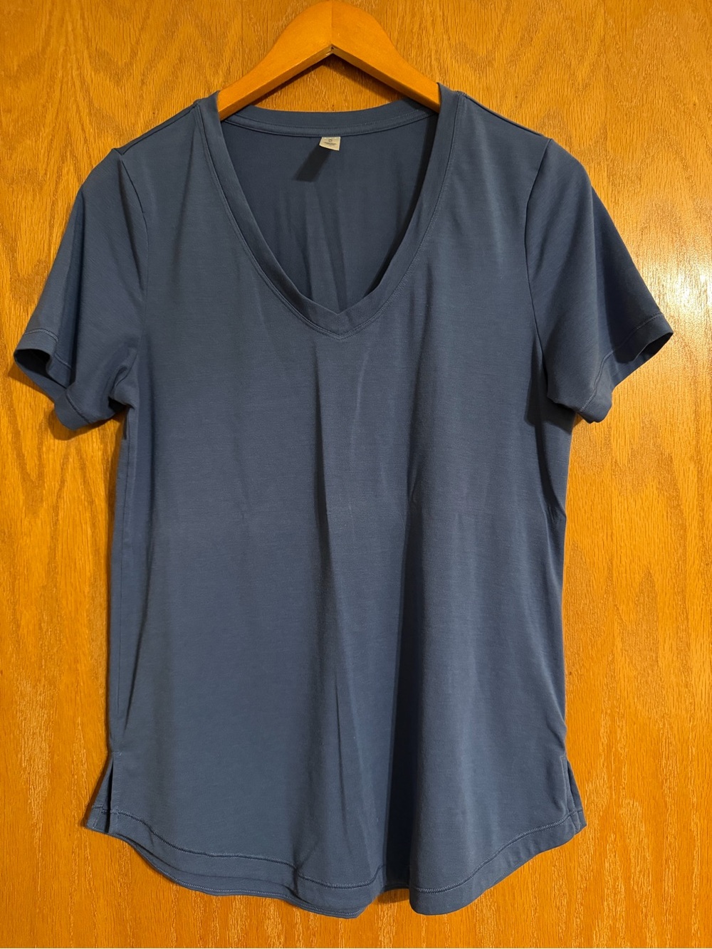 Athleta Women’s Short Sleeve V-Neck Tee in Slate Blue